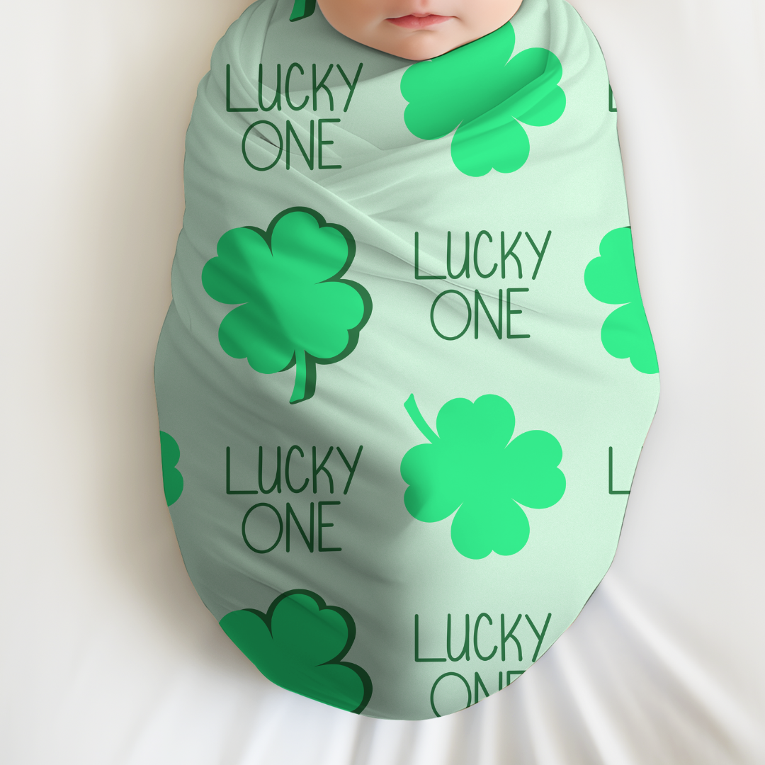 St. Patrick’s Day Clover hand drawn digital seamless file, lucky one, March, blankets, fabric, dtf, sublimation, png